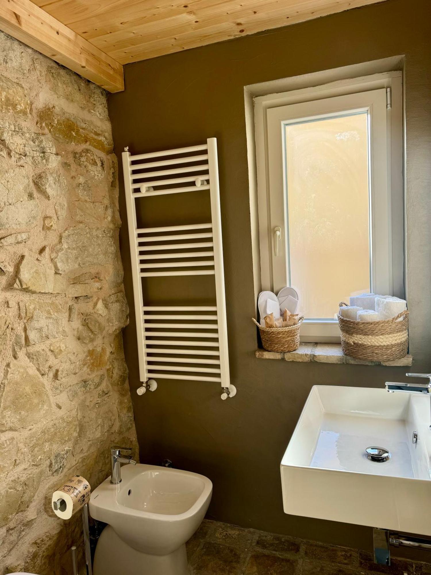 Apartamento Retro Castel Di Sangro Exterior foto